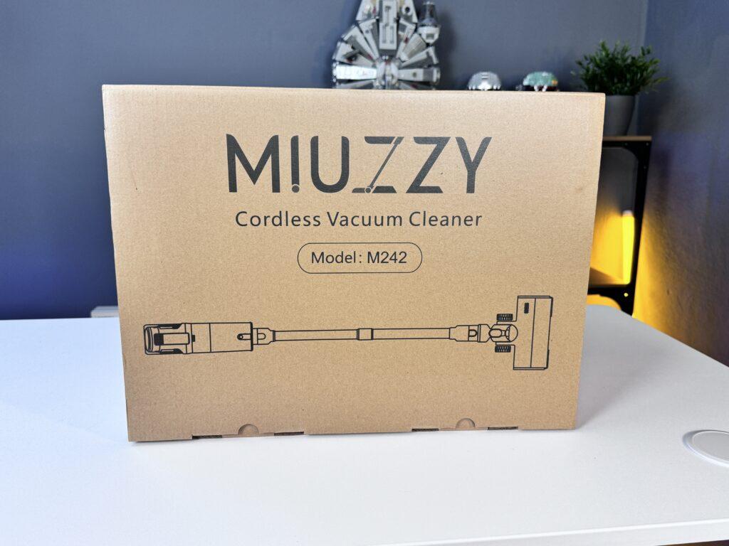 aspirapolvere Miuzzy M242 - scatola