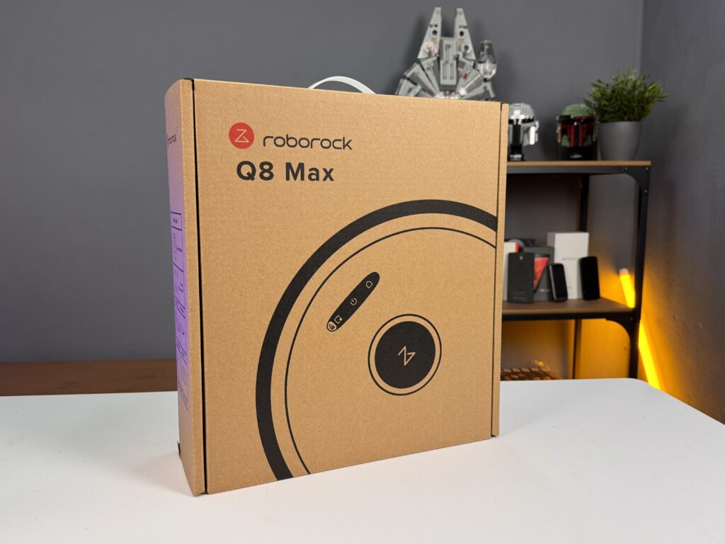 Roborock Q8 Max - robot aspirapolvere - scatola